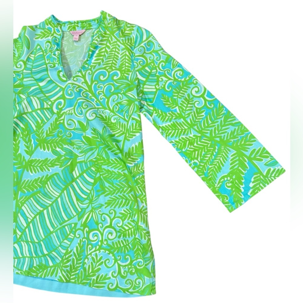 Lilly Pulitzer Bright Green Blue Tropical Leaf Print Ciara Tunic Top Size Medium - Picture 5 of 10
